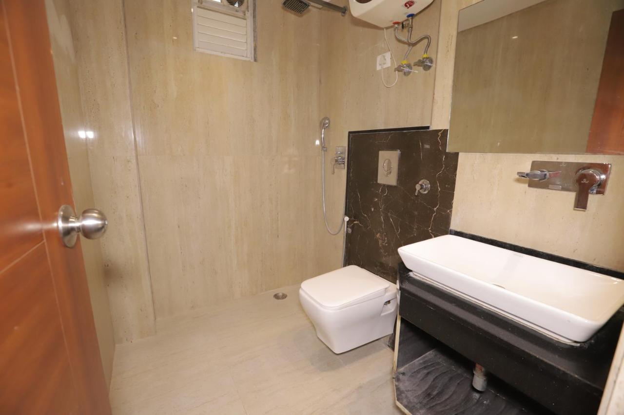 Nh Skye Suites Nueva Delhi Exterior foto
